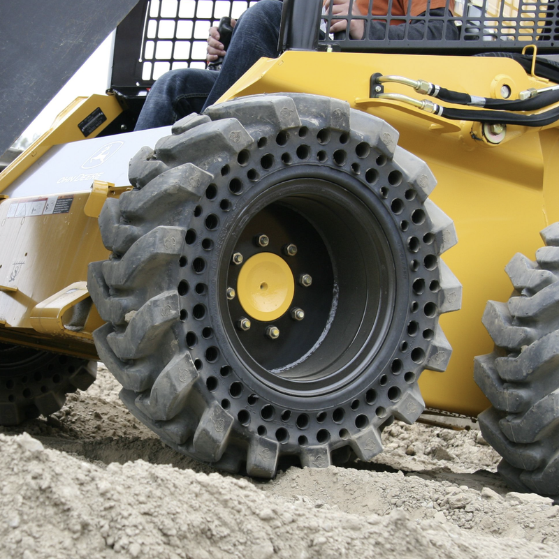 McLaren Skid Steer Tires Set of ( 4 ) Mclaren Maximizer™ MT Skid Steer Tires